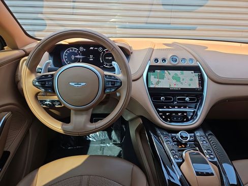 Used 2023 Aston Martin DBX 707 AWD/4WD image 8
