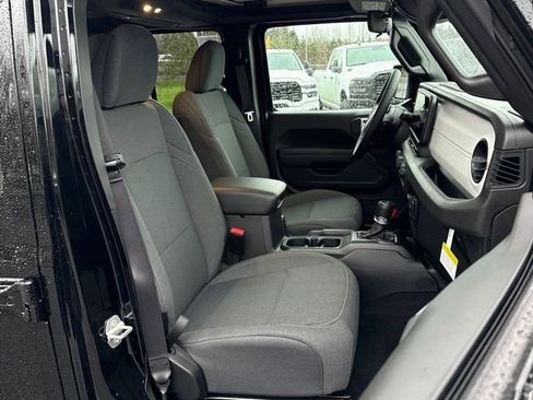 New 2026 Jeep Gladiator Sport image 24