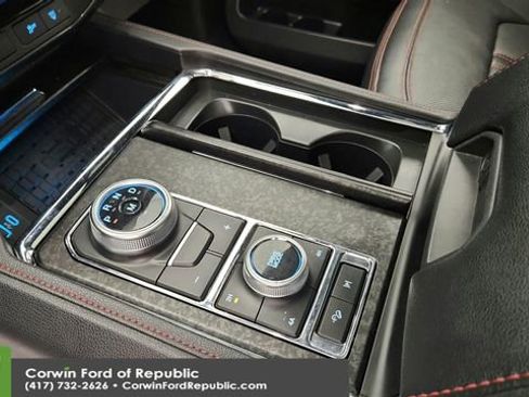 Certified 2022 Ford Expedition Max Limited w/ Equipment Group 303A image 19