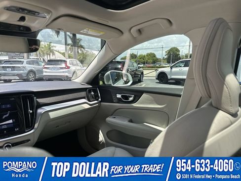 Used 2019 Volvo S60 T5 Momentum FWD image 20
