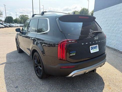 Used 2020 Kia Telluride SX w/ SX Prestige Package AWD/4WD image 3
