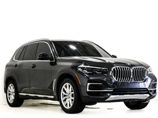 Used 2022 BMW X5 xDrive40i w/ Premium Package AWD/4WD video 1