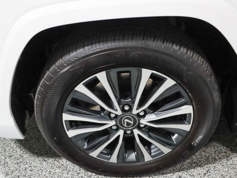 Used 2024 Lexus LX 600 4WD w/ Interior Upgrade Package image 11