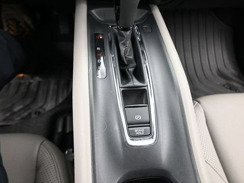 Used 2016 Honda HR-V EX-L image 13