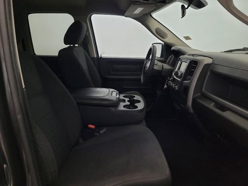 Used 2019 RAM 1500 Express w/ Express Value Package AWD/4WD image 21