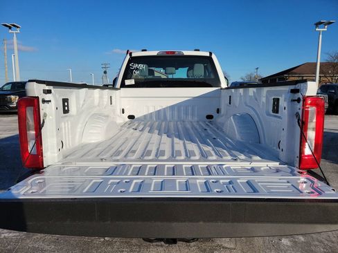 New 2026 Ford F250 XL w/ FX4 Off-Road Package image 10