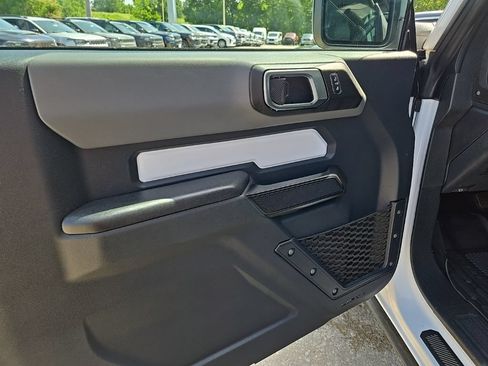 Used 2024 Ford Bronco Black Diamond AWD/4WD image 31