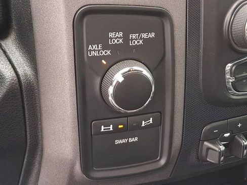 Used 2018 RAM 2500 Power Wagon image 24