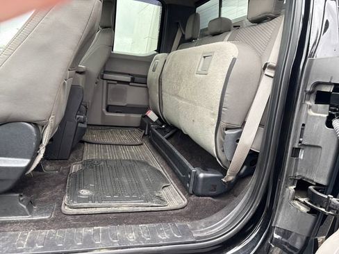 Used 2016 Ford F150 XLT w/ Equipment Group 302A Luxury image 12