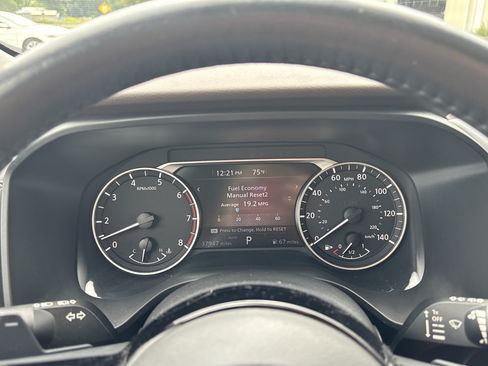 Used 2023 Nissan Rogue SV w/ SV Premium B Package AWD/4WD image 30