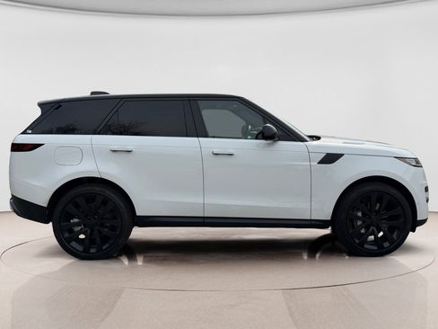New 2026 Land Rover Range Rover Sport SE AWD/4WD image 6