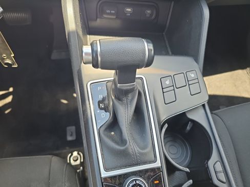 Used 2024 Kia Sportage LX AWD/4WD image 20