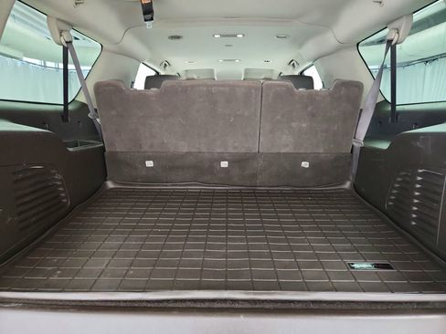Used 2018 GMC Yukon XL Denali AWD/4WD image 37