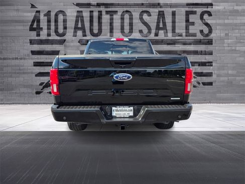 Used 2018 Ford F150 Lariat w/ Equipment Group 502A Luxury AWD/4WD image 4