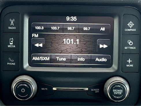 Used 2018 Jeep Wrangler Unlimited Sport S image 6