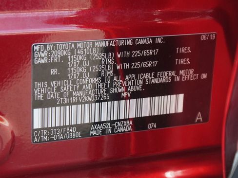 Used 2019 Toyota RAV4 LE FWD image 24