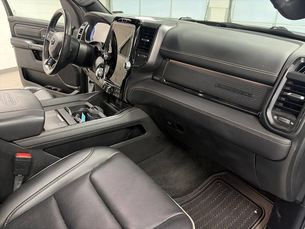 Used 2023 RAM 1500 Limited w/ Trailer Tow Group AWD/4WD image 9