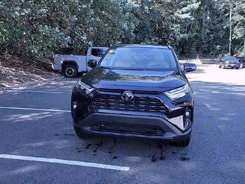 Certified 2025 Toyota RAV4 XLE Premium image 13