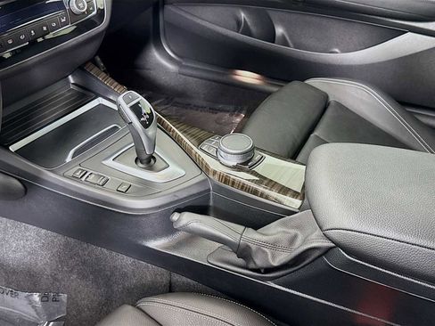 Used 2021 BMW 230i Coupe w/ M Sport Package image 20