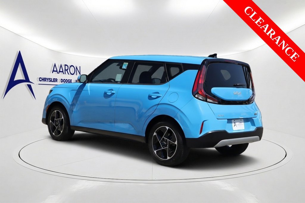 Used 2024 Kia Soul EX FWD image 7