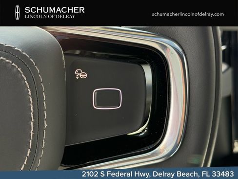 New 2026 Lincoln Navigator Reserve w/ Jet Appearance Package AWD/4WD image 23