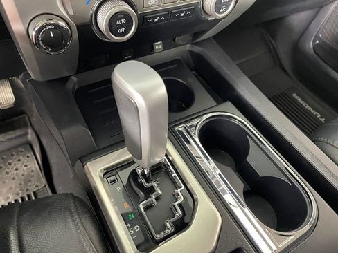 Used 2019 Toyota Tundra Limited w/ Limited Premium Package AWD/4WD image 9