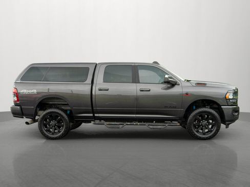 Used 2019 RAM 2500 Big Horn w/ Night Edition AWD/4WD image 8