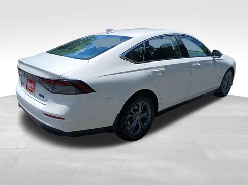 Used 2024 Honda Accord EX image 5
