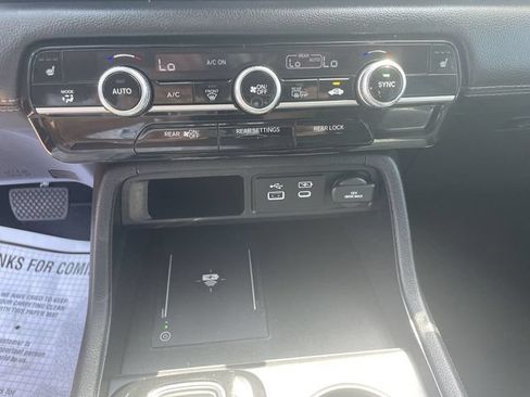 Certified 2025 Honda Pilot EX-L image 24
