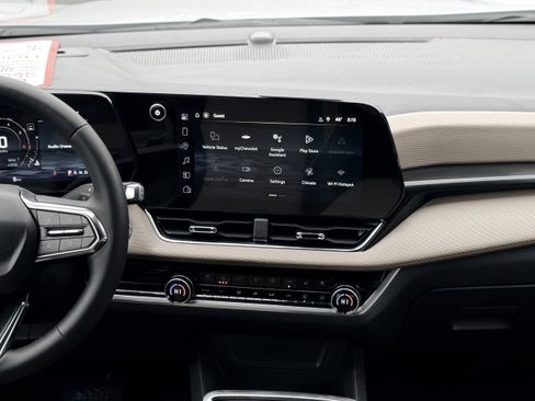 New 2026 Chevrolet Equinox ACTIV w/ Convenience Package III image 17