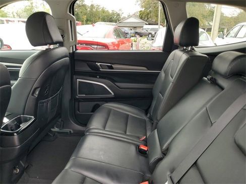 Used 2022 Kia Telluride LX image 29