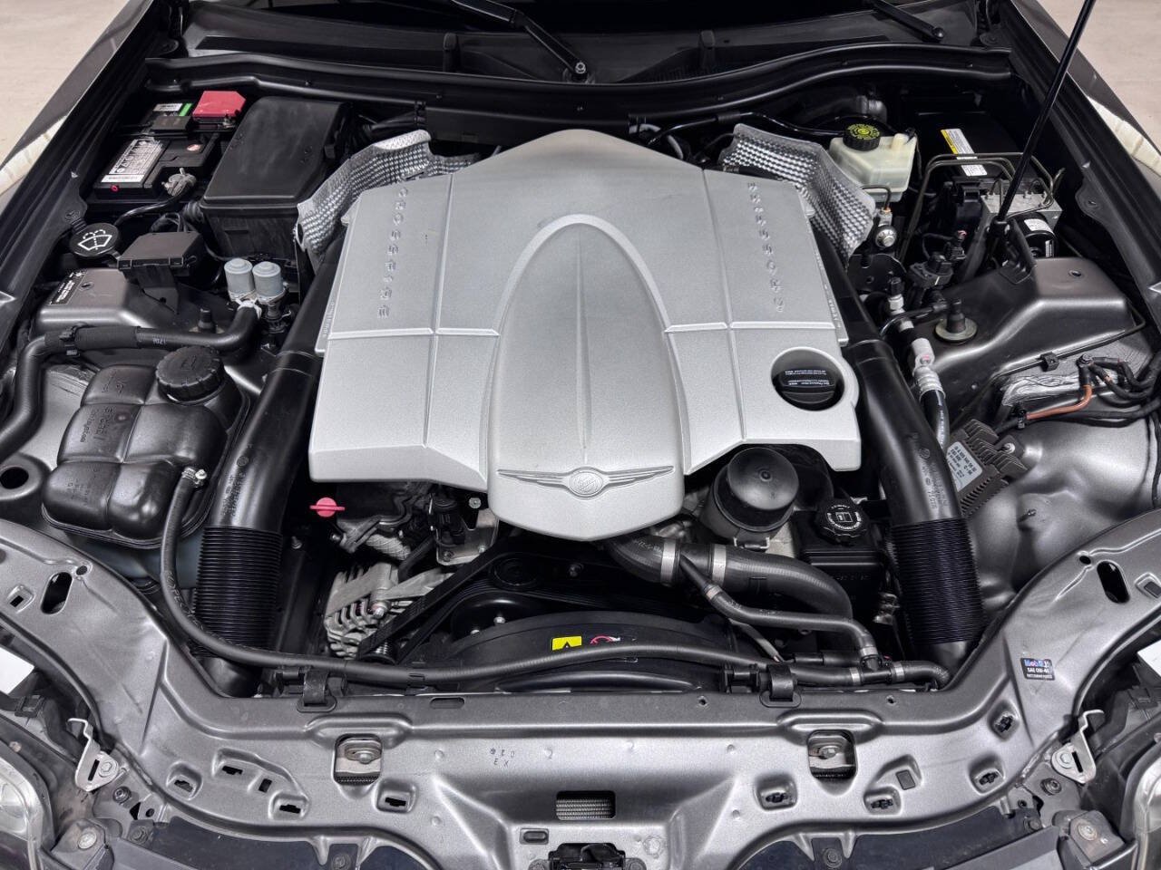 Used 2005 Chrysler Crossfire Limited RWD image 31