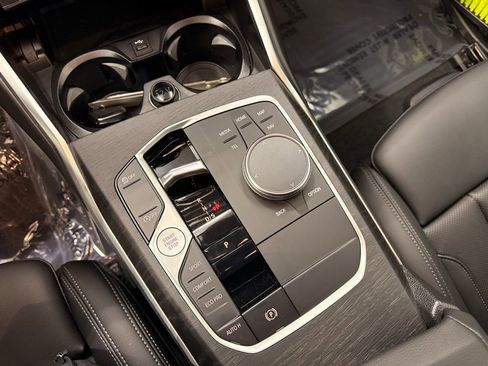 Used 2023 BMW 330i xDrive 330i xDrive image 18