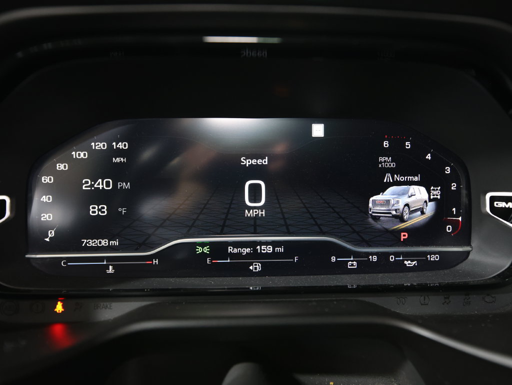 Used 2022 GMC Yukon XL Denali AWD/4WD image 19