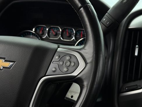 Used 2018 Chevrolet Silverado 1500 LT AWD/4WD image 7