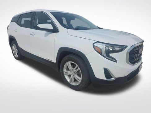 Used 2020 GMC Terrain SLE image 8
