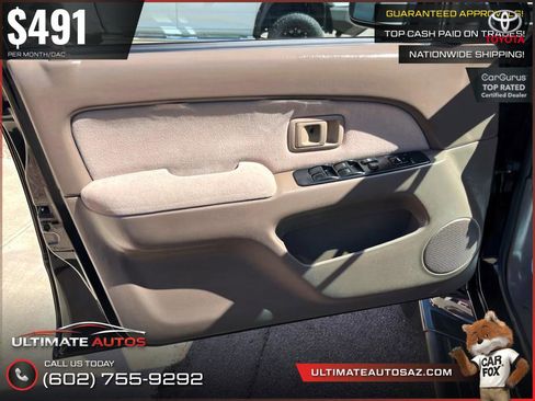 Used 2001 Toyota 4Runner SR5 AWD/4WD image 15