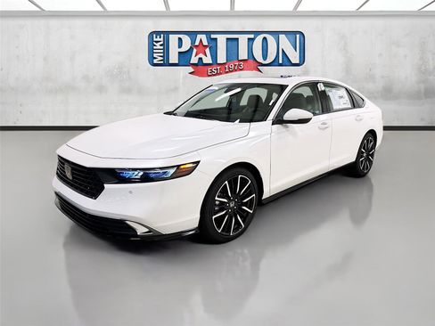 New 2026 Honda Accord Touring image 3