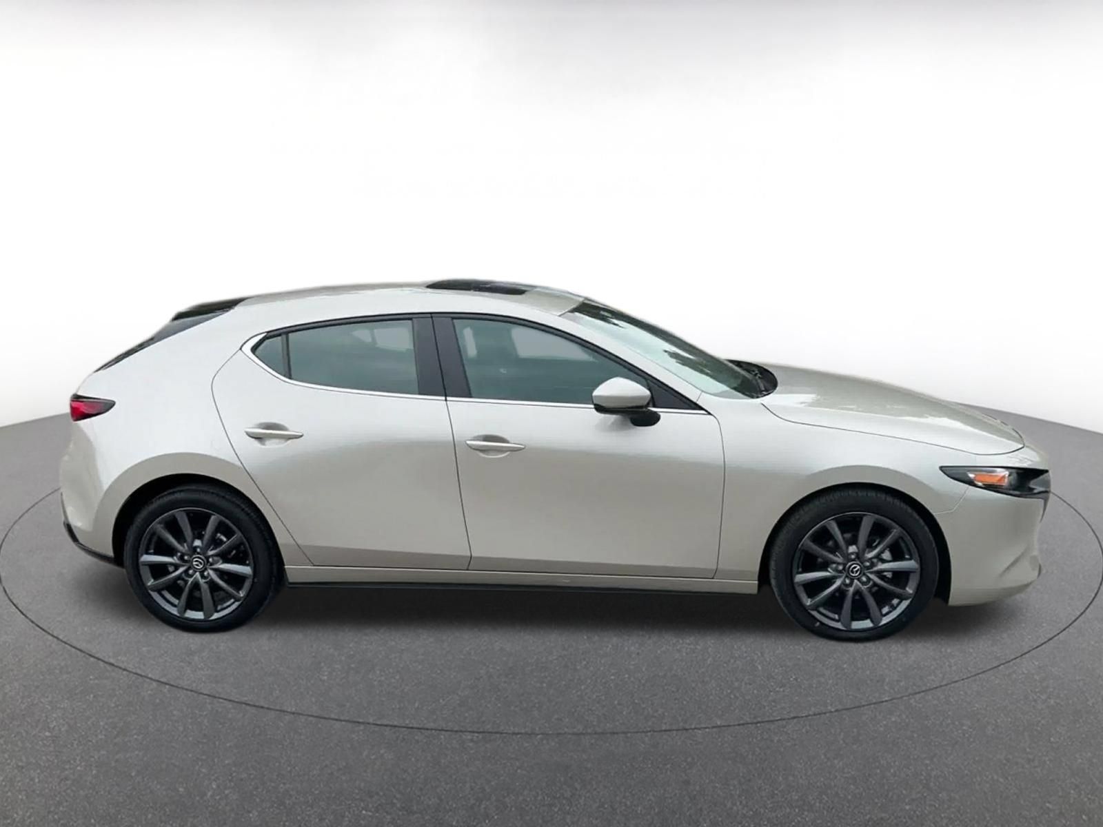 Used 2026 MAZDA MAZDA3 s FWD image 15
