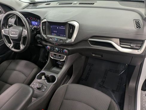 Used 2022 GMC Terrain SLE w/ Driver Convenience Package image 29