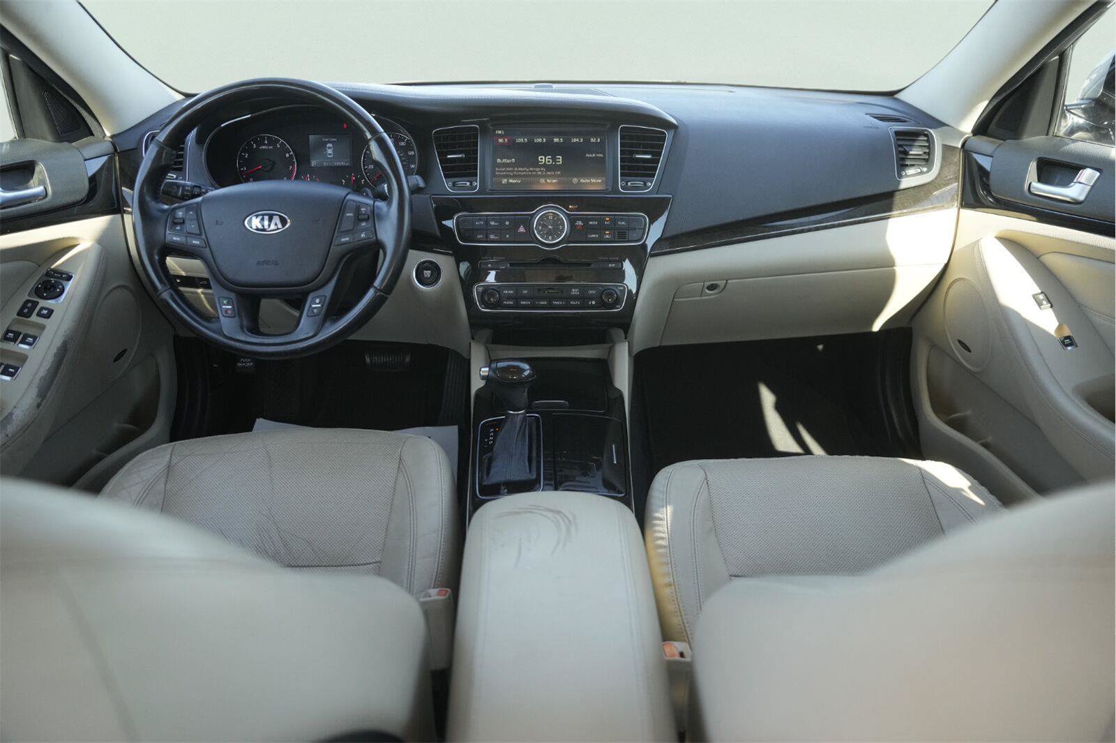 Used 2015 Kia Cadenza Premium FWD image 20