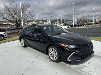 Used 2021 Toyota Camry LE video 2