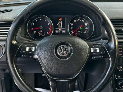 Used 2017 Volkswagen Passat 1.8T SE image 13