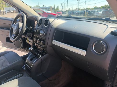 Used 2015 Jeep Compass Sport w/ Power Value Group AWD/4WD image 34