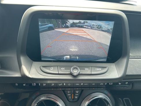 Used 2016 Chevrolet Camaro SS RWD image 18