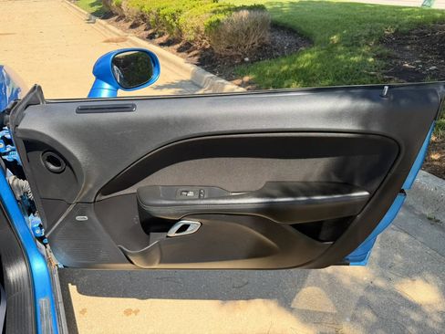 Used 2019 Dodge Challenger SXT w/ Blacktop Package RWD image 20