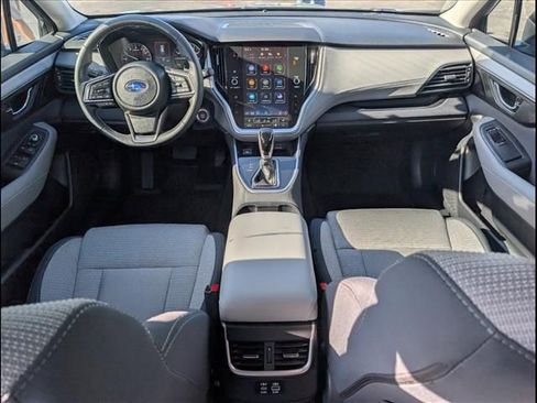 Used 2025 Subaru Outback Premium AWD/4WD image 15