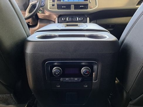 Used 2024 Chevrolet Tahoe LT image 30