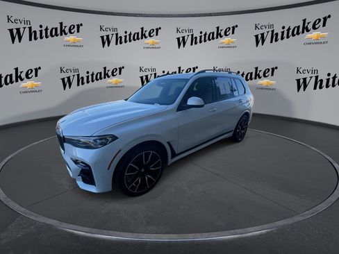 Used 2022 BMW X7 xDrive40i w/ M Sport Package image 4