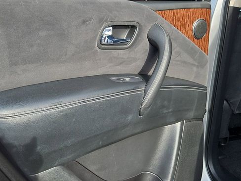 Used 2019 Nissan Armada SV RWD image 18